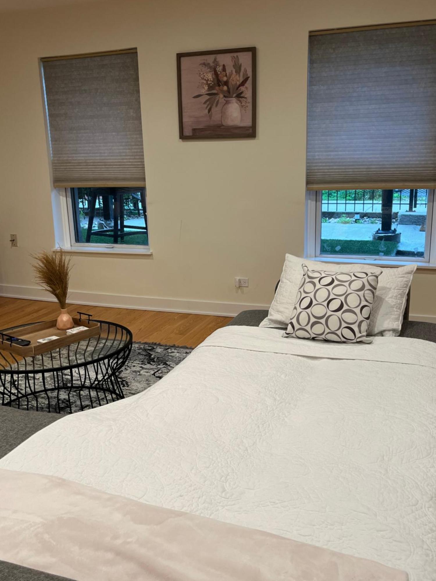 Vibrant W/ Comforting Vibes Apartment Chicago Bagian luar foto